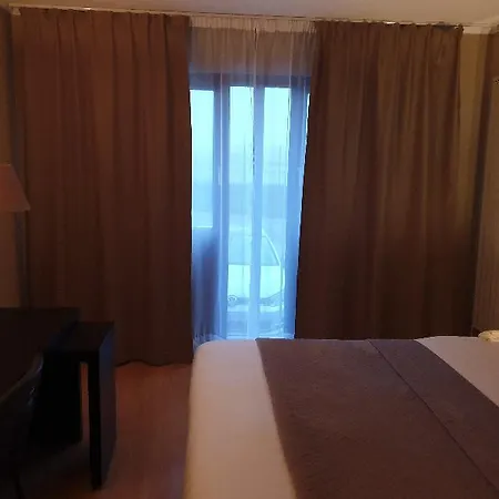Parkhotel Airport 3*